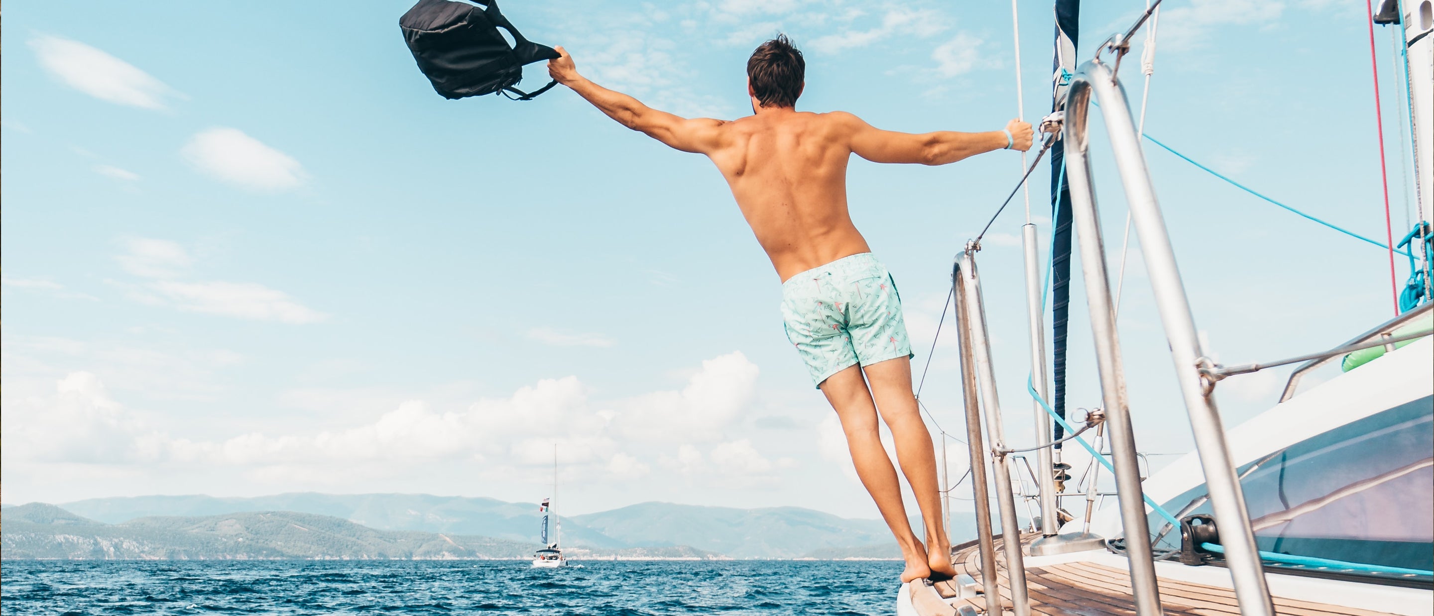 Outfits para hombres en eventos para la playa: Cómo vestirse con estilo