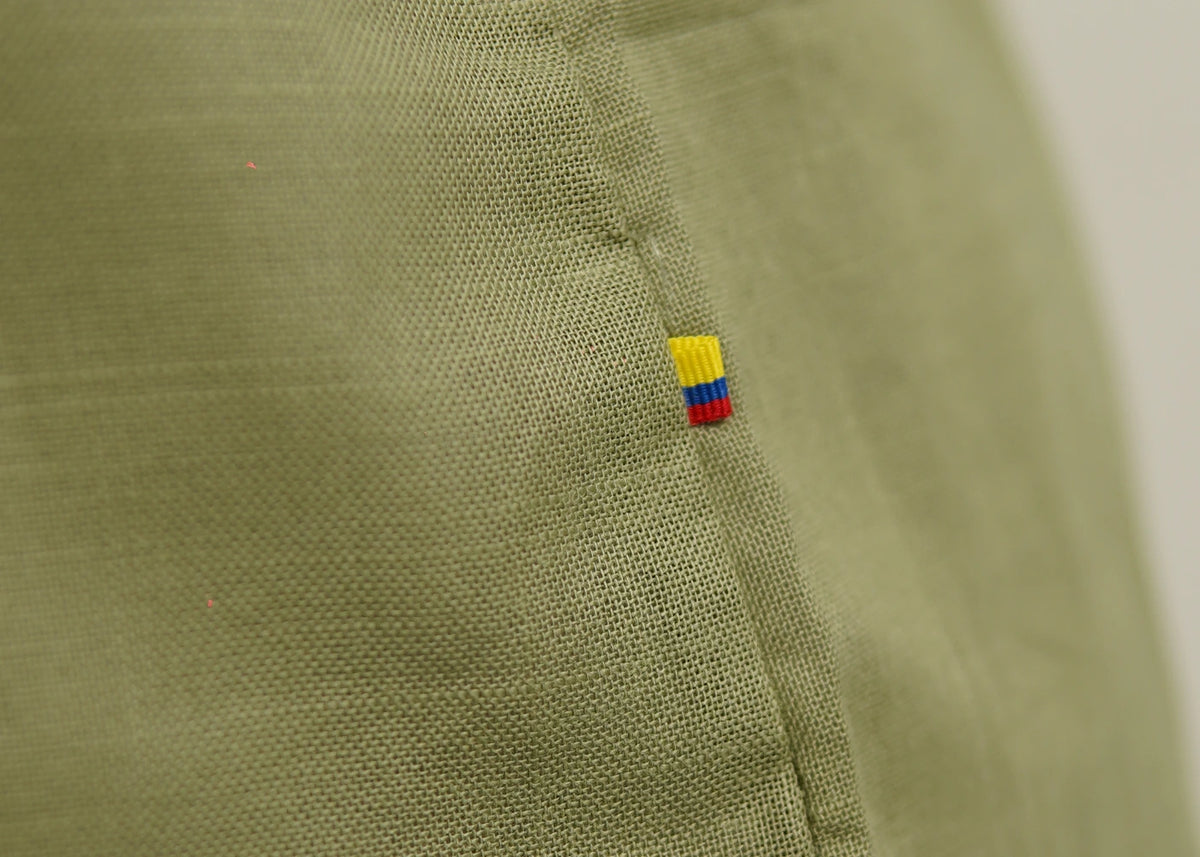 Hecho en Colombia con Amor