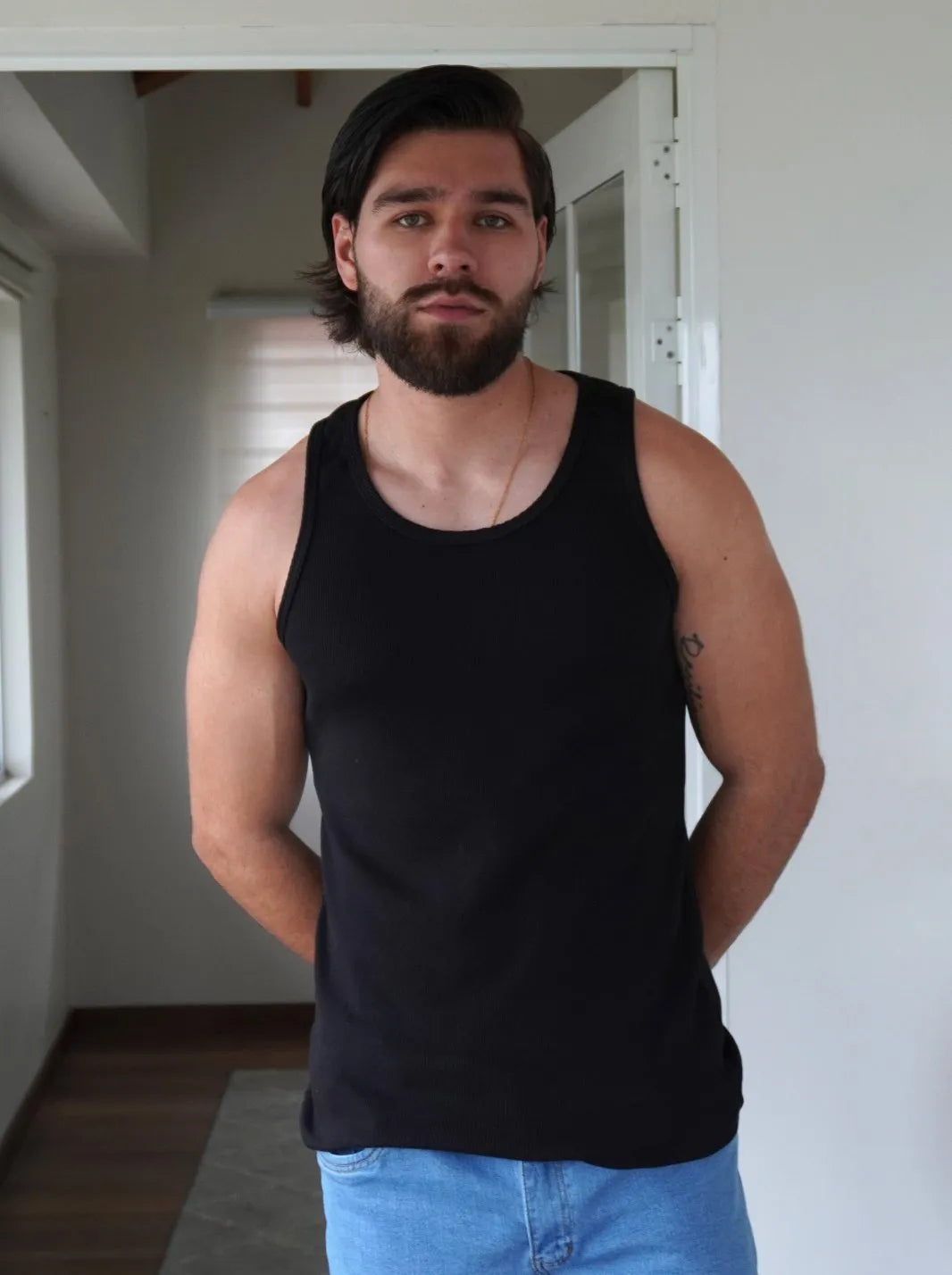 CAMISETA TECH SIN MANGAS | TANK TOP - CEDRO