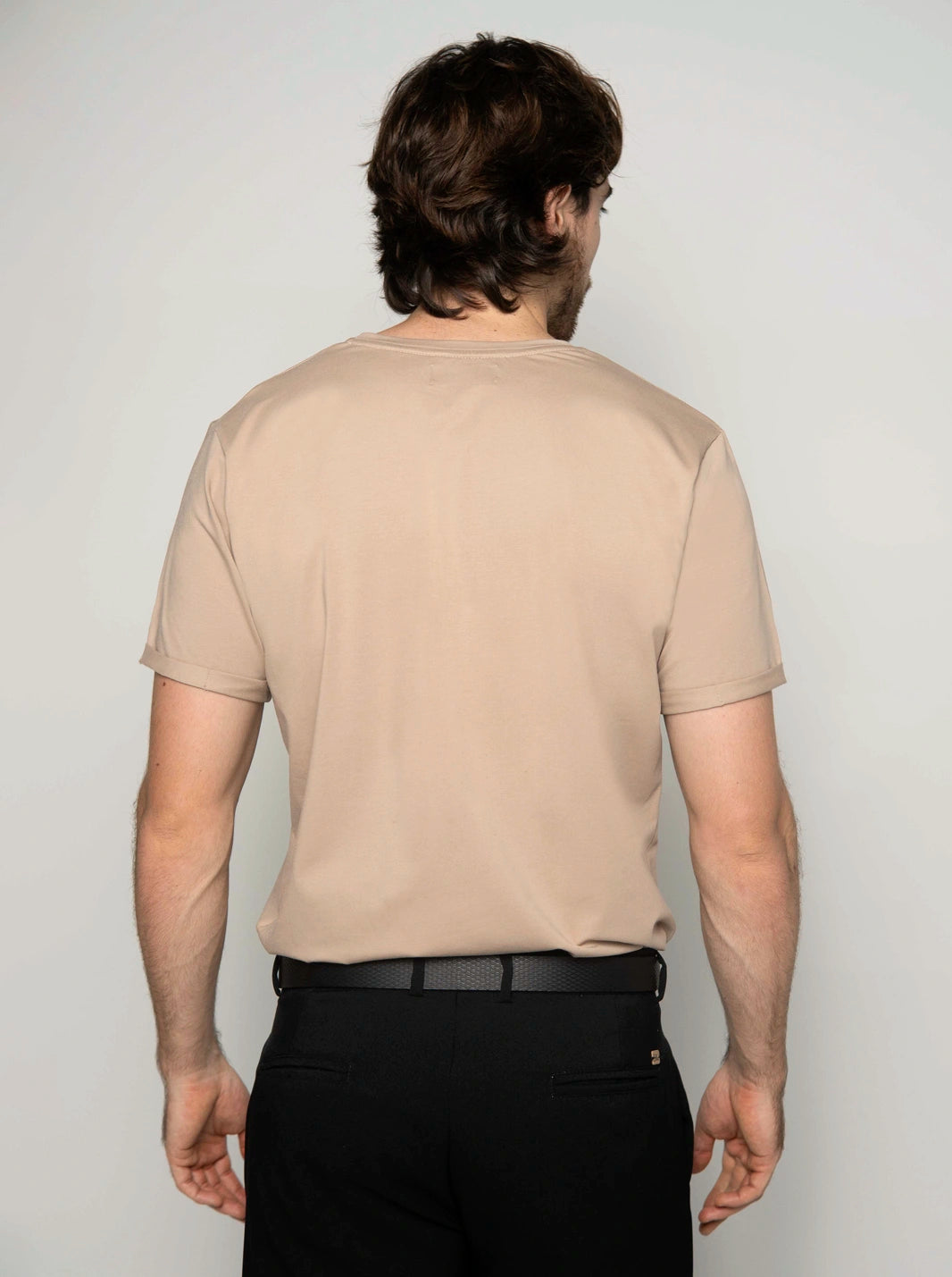 CAMISETA BÁSICA PREMIUM | TACTO FRÍO - CEDRO