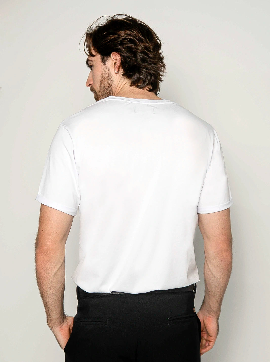 CAMISETA BÁSICA PREMIUM | TACTO FRÍO - CEDRO