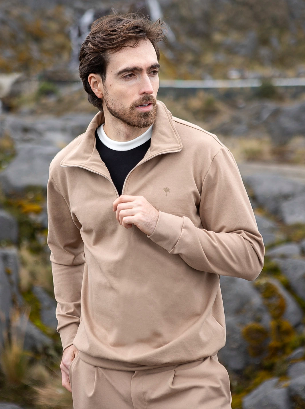 SUÉTER PREMIUM | FIBRA INTELIGENTE | HALF-ZIP - CEDRO
