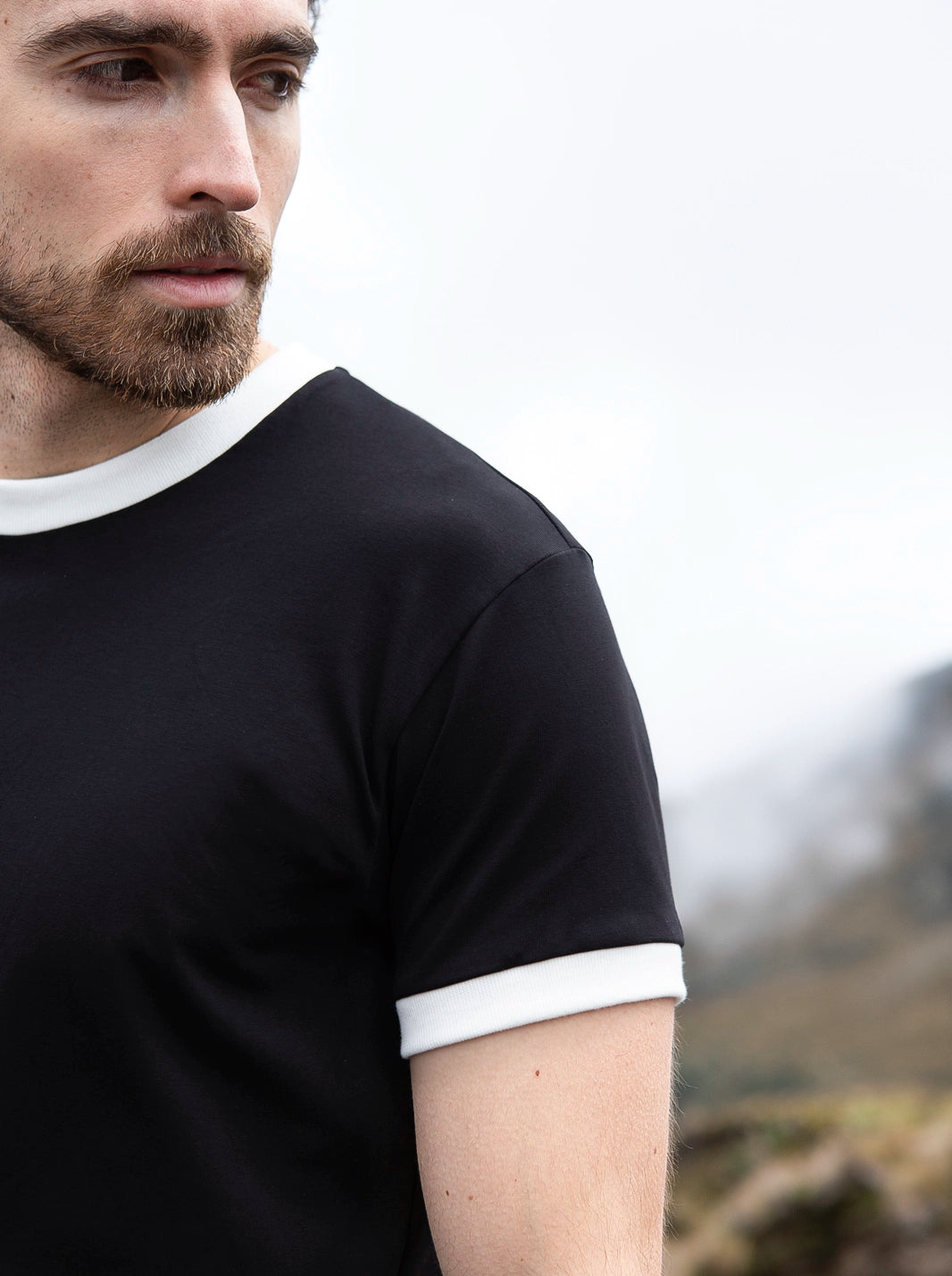 CAMISETA PREMIUM TACTO FRÍO | CUELLO EN RIB