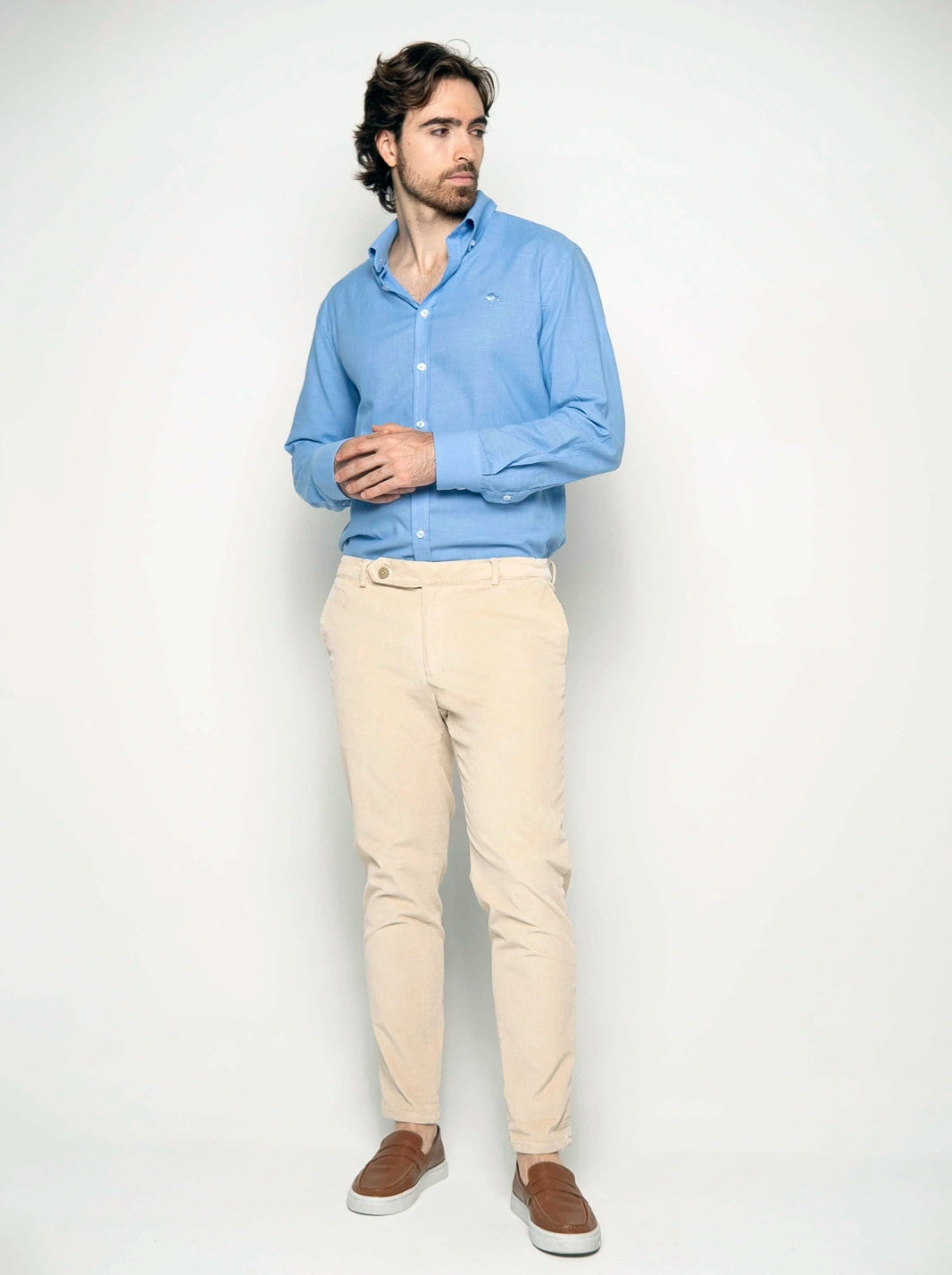 PANTALÓN DE PANA CON PRETINA CRUZADA | HOMBRE