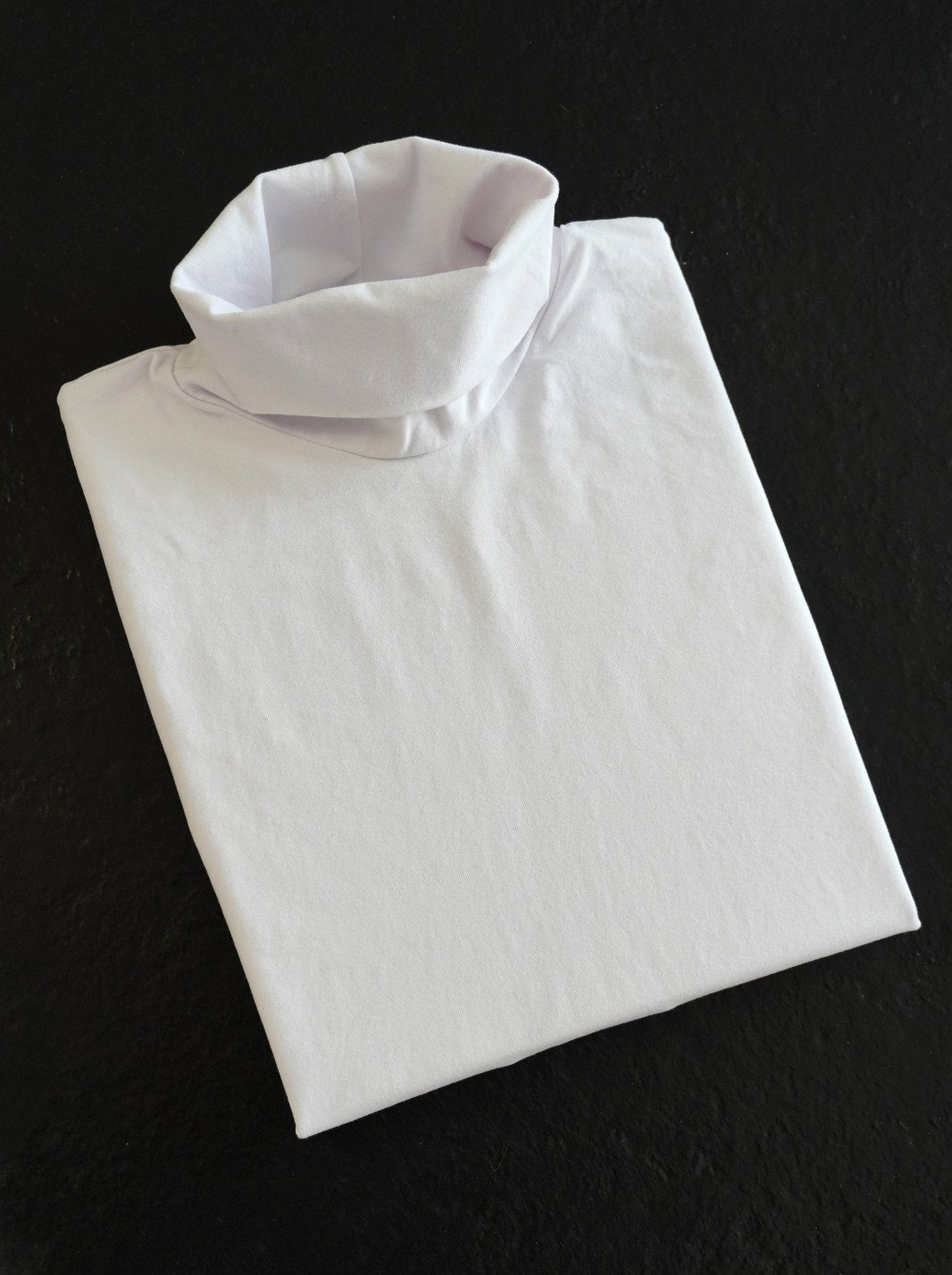 Buzo manga larga para hombres, cuello tortuga color blanco