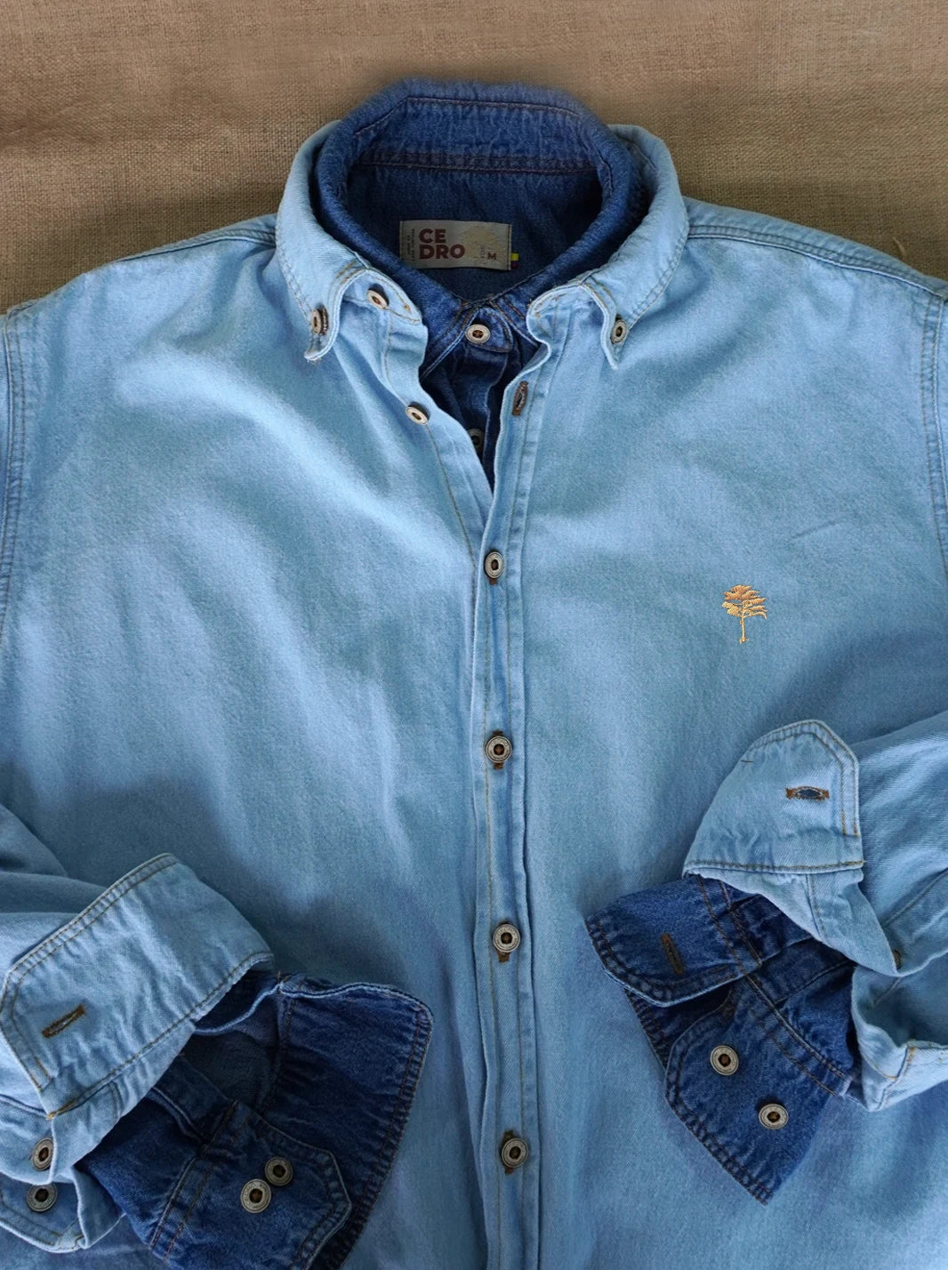 CAMISA EN DENIM DE ALTA RESISTENCIA