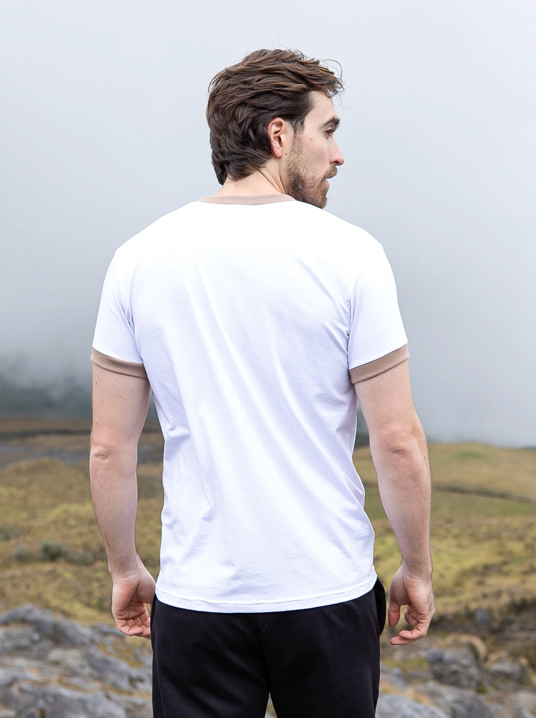 CAMISETA PREMIUM TACTO FRÍO | CUELLO EN RIB