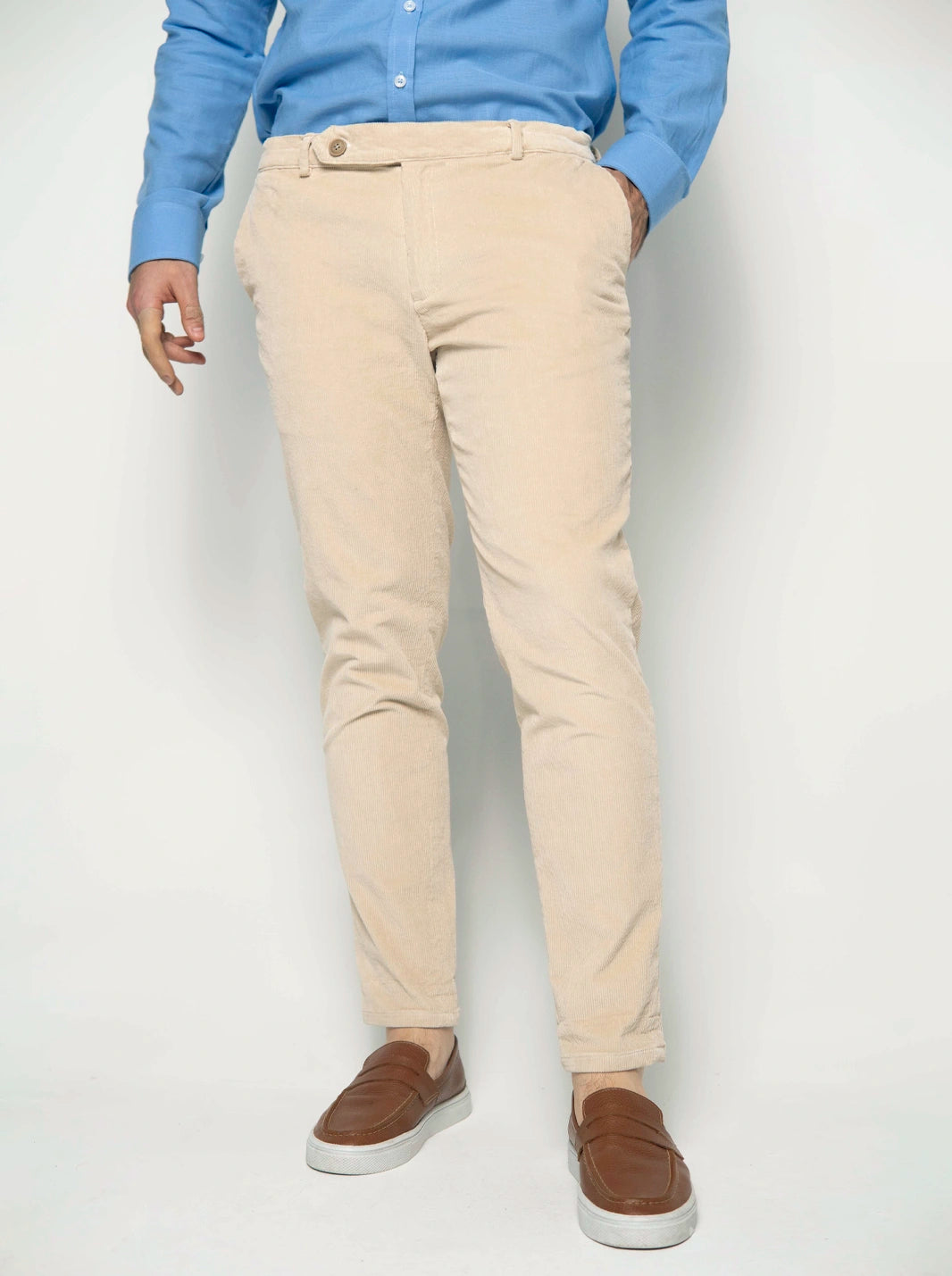 PANTALÓN DE PANA CON PRETINA CRUZADA | HOMBRE