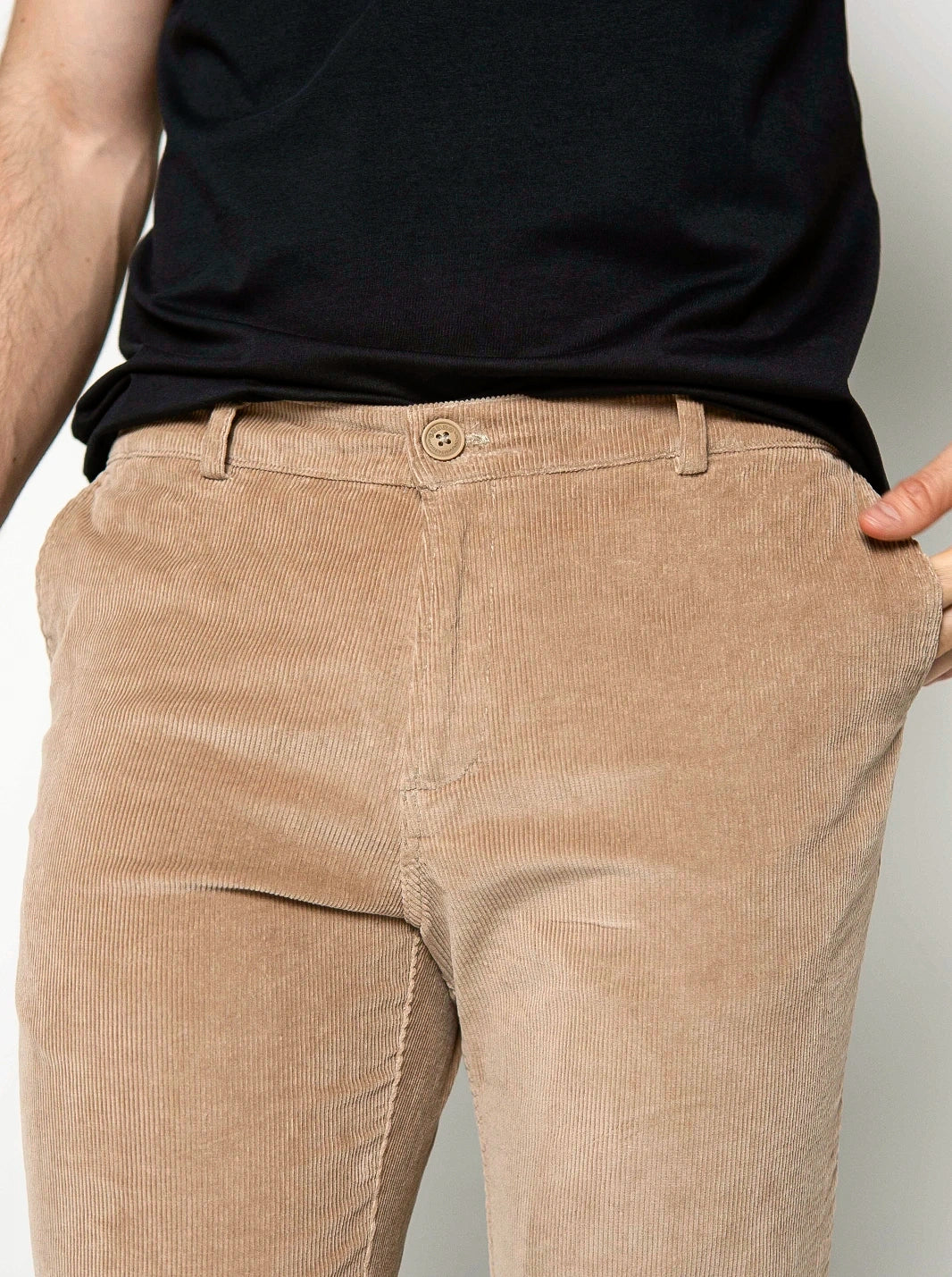 PANTALÓN CURDOROY SLIM FIT PRETINA NORMAL | HOMBRE
