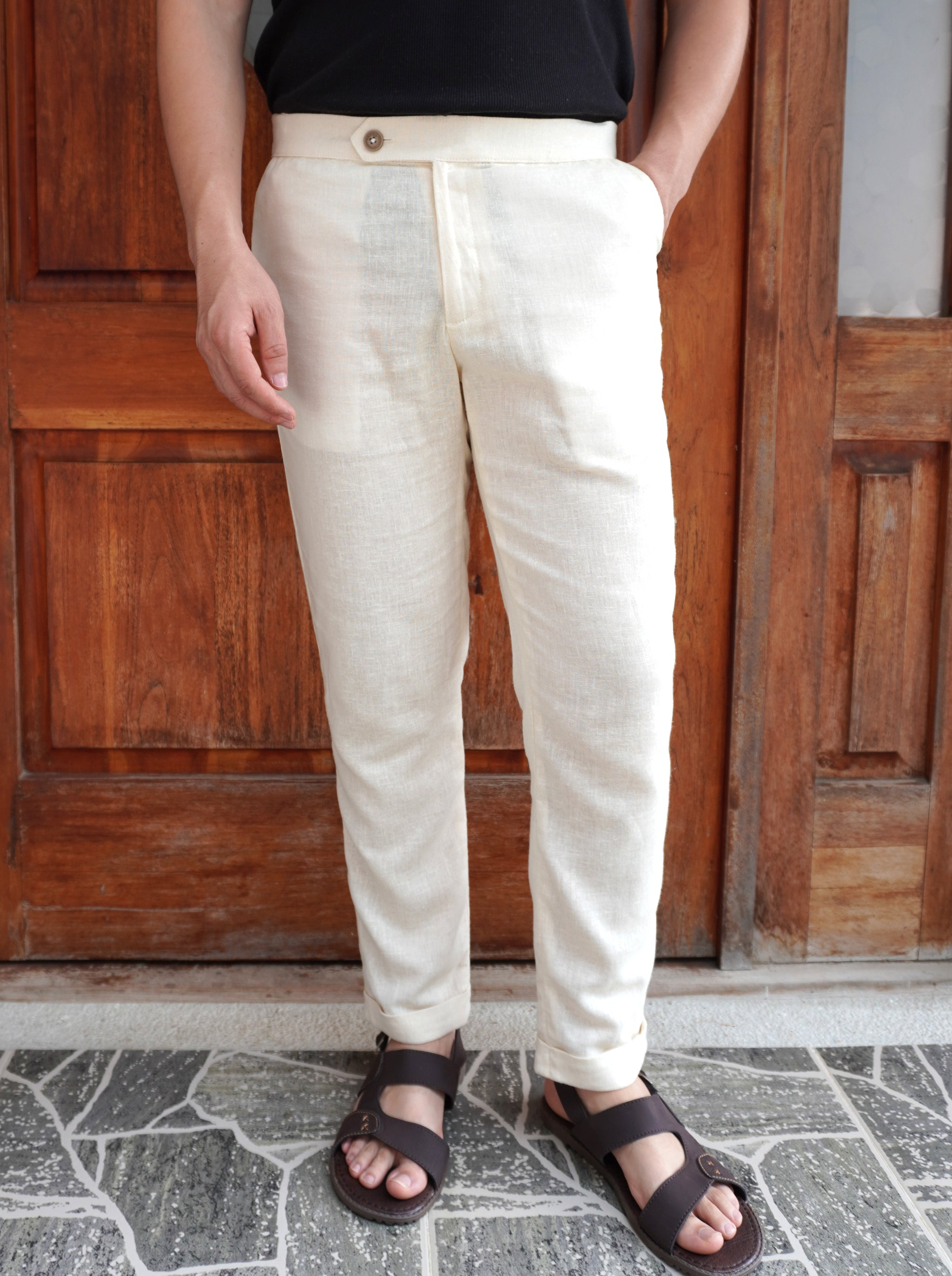 pantalón de verano para hombre estilo trousers color crudo o ivory
